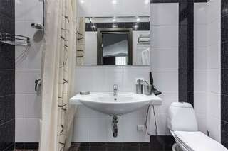 Гостиница Алфавит Санкт-Петербург Комфорт улучшенный с балконом-4